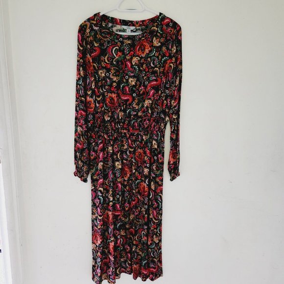 CROFT & BARROW Red Floral Dress - Picture 3 of 4